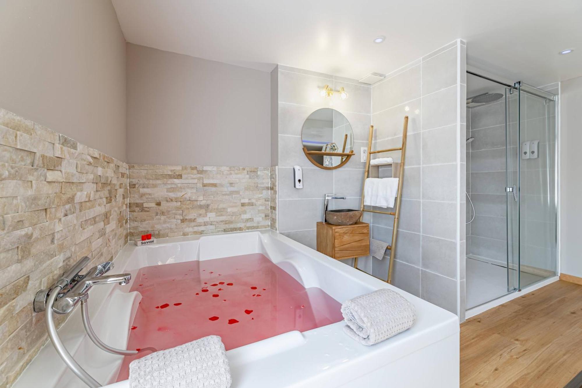 Studio Love Room Spa Baignoire Double La Ciotat Centre Port 外观 照片
