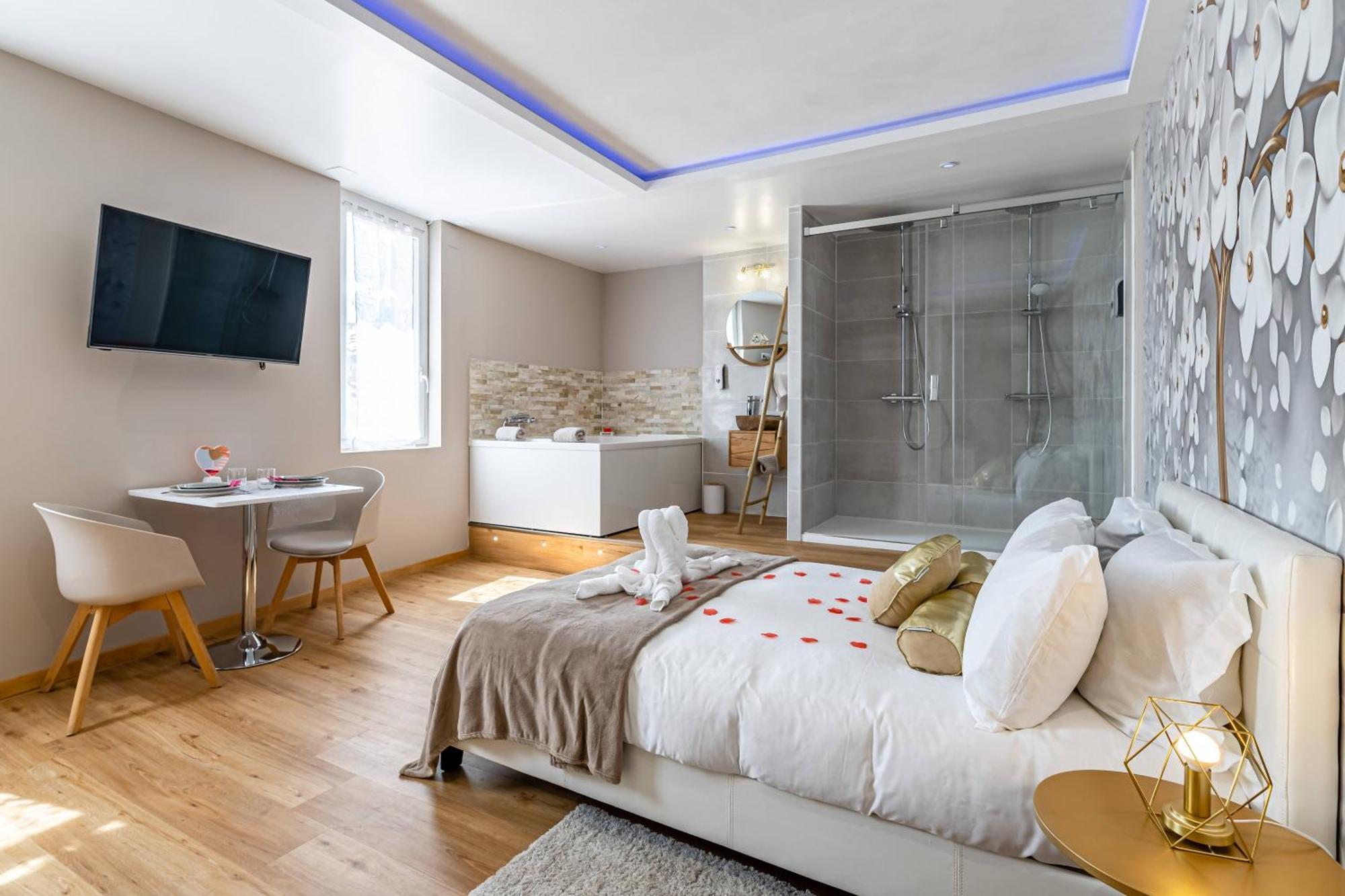 Studio Love Room Spa Baignoire Double La Ciotat Centre Port 客房 照片