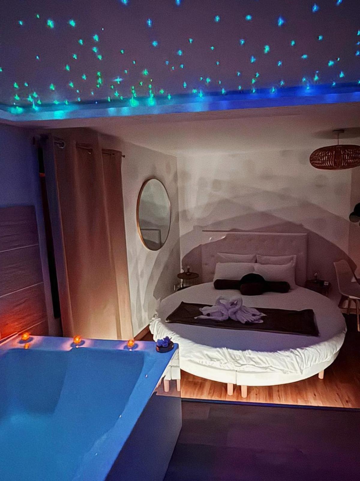Studio Love Room Spa Baignoire Double La Ciotat Centre Port 外观 照片